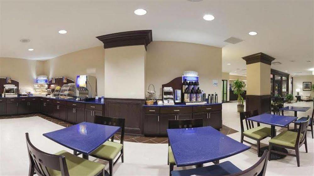 Holiday Inn Express & Suites Williamsport By Ihg Exterior photo
